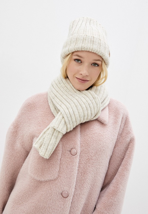 фото Шапка и шарф vitacci