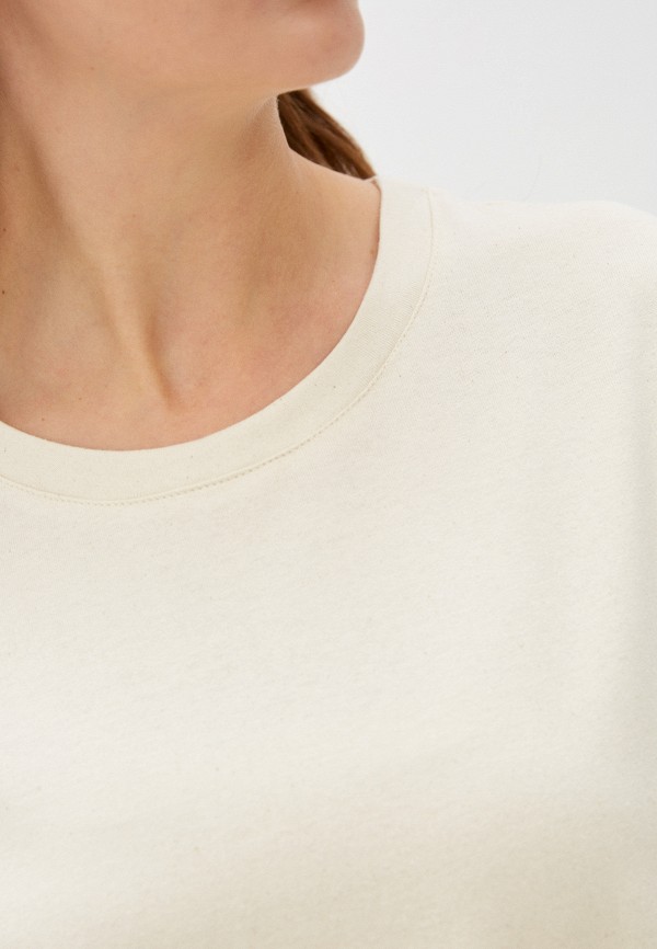 фото Футболка petrichor