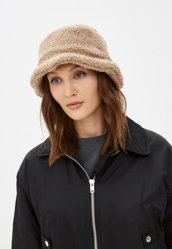 фото Панама defacto