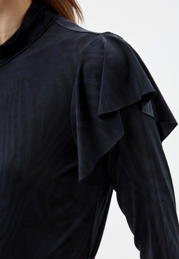 фото Лонгслив nelva