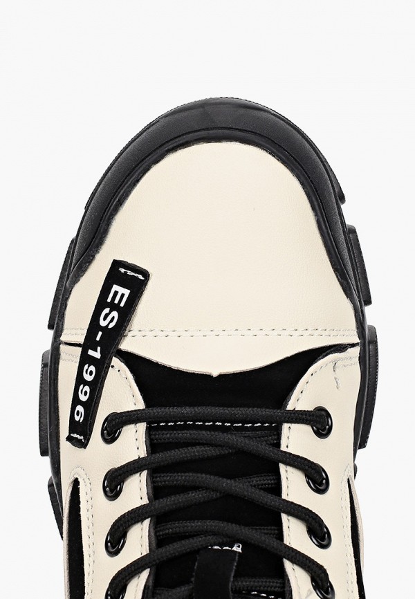 фото Ботинки escan