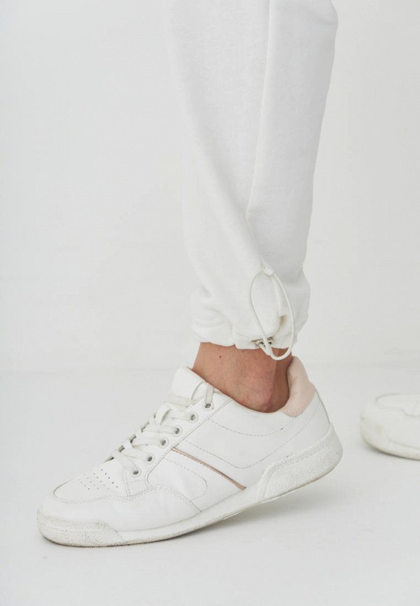 фото Костюм спортивный people in