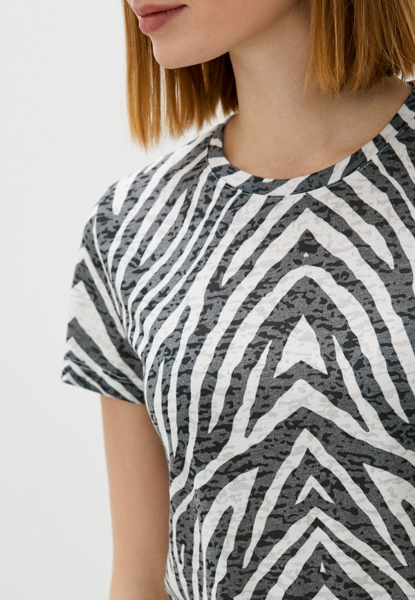 фото Футболка savage