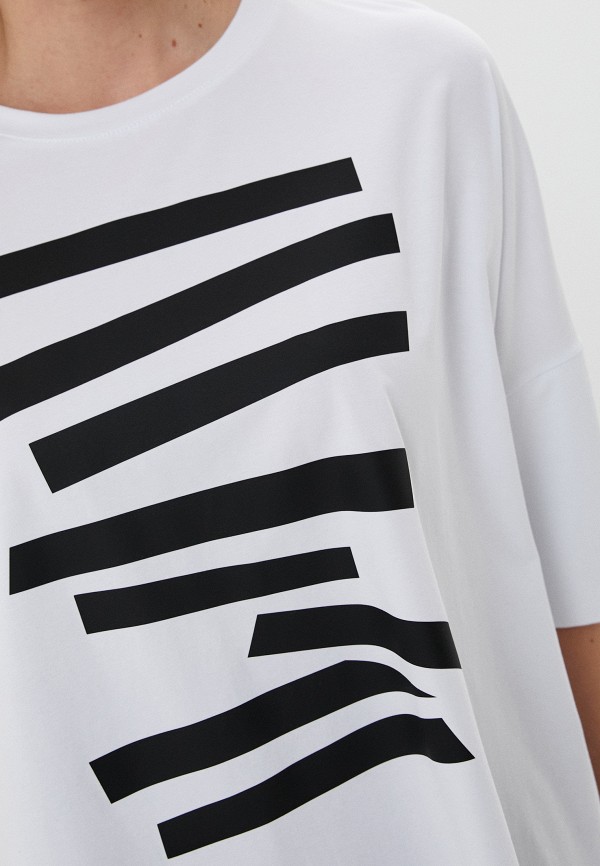 фото Футболка helmidge