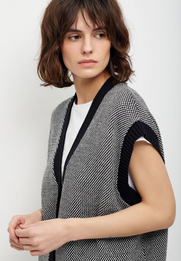 фото Жилет sela