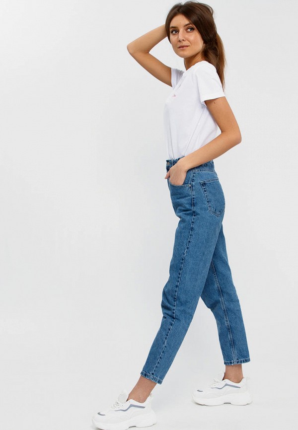 фото Футболка апрель