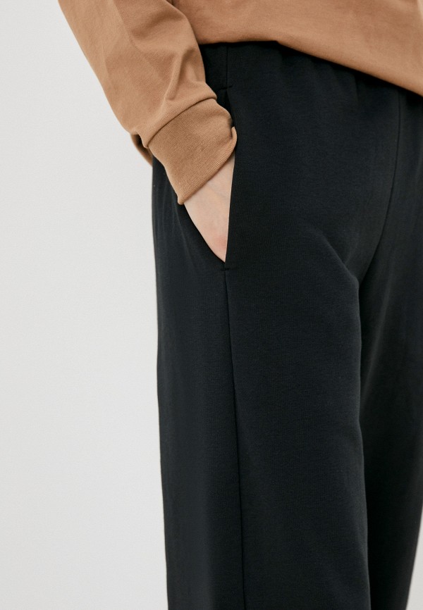 фото Брюки спортивные shu