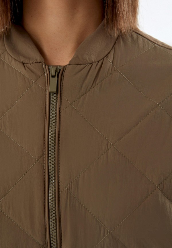 фото Куртка утепленная zarina