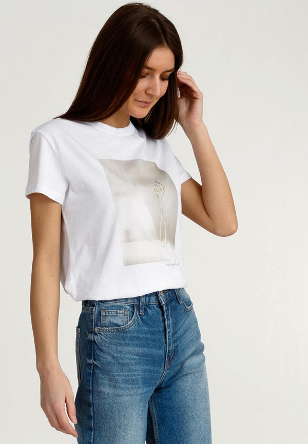 фото Футболка апрель