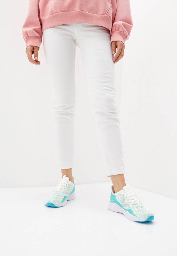 фото Кроссовки escan