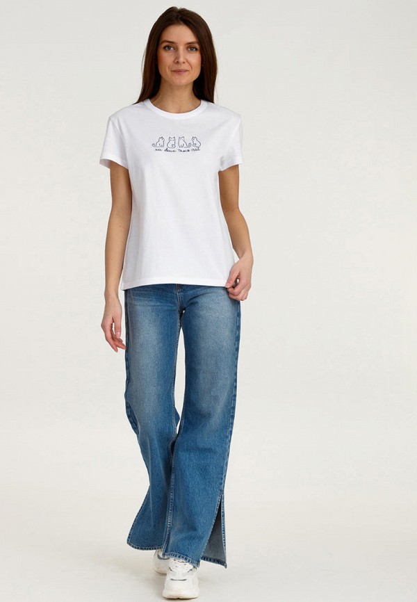 фото Футболка апрель