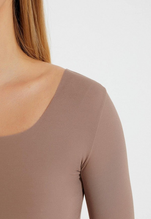 фото Лонгслив to be blossom