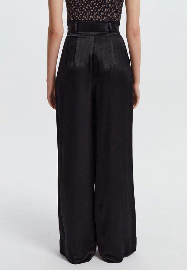 фото Брюки love republic