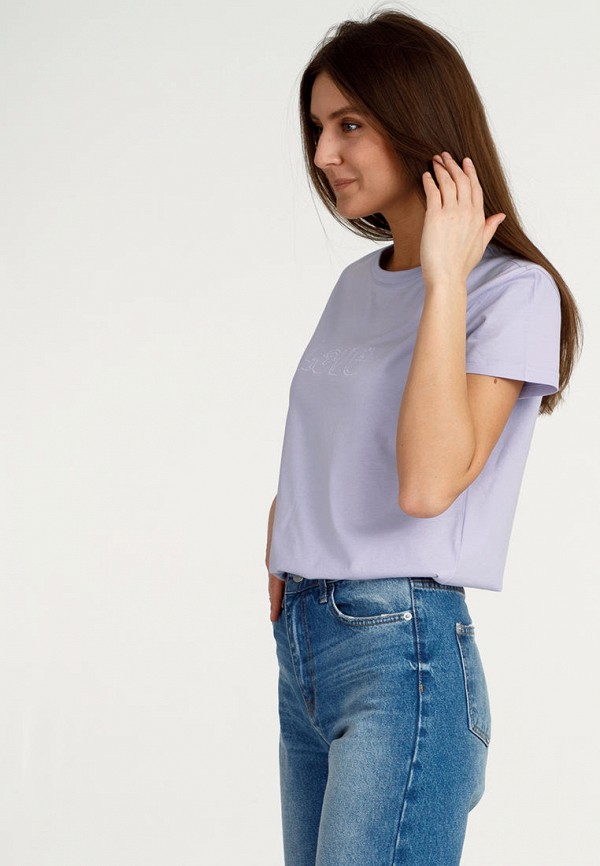 фото Футболка апрель