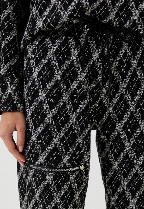 фото Брюки спортивные lo