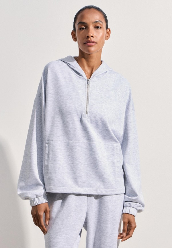 Худи Zarina 1679₽