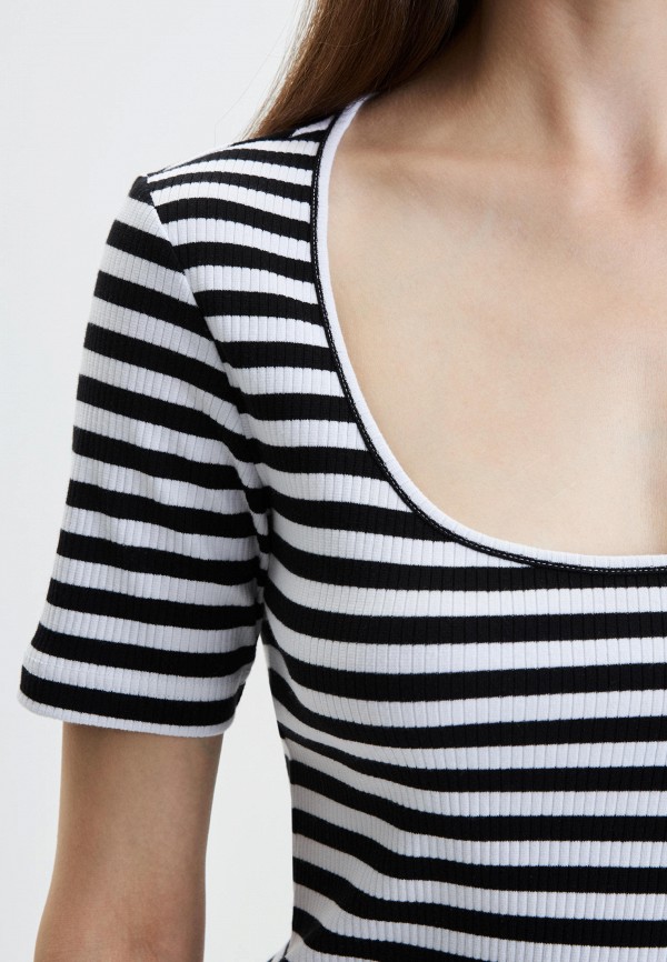 фото Футболка zarina