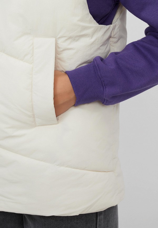 фото Жилет утепленный modis