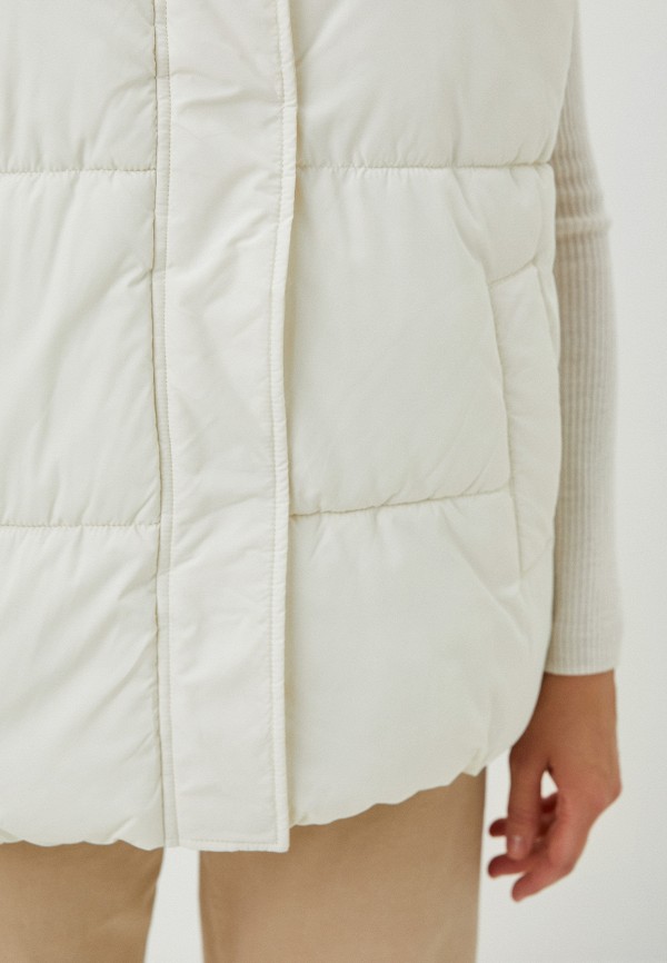 фото Жилет утепленный befree