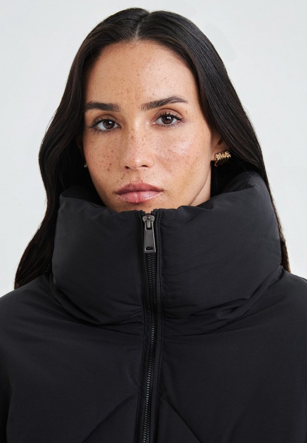 фото Куртка утепленная zarina