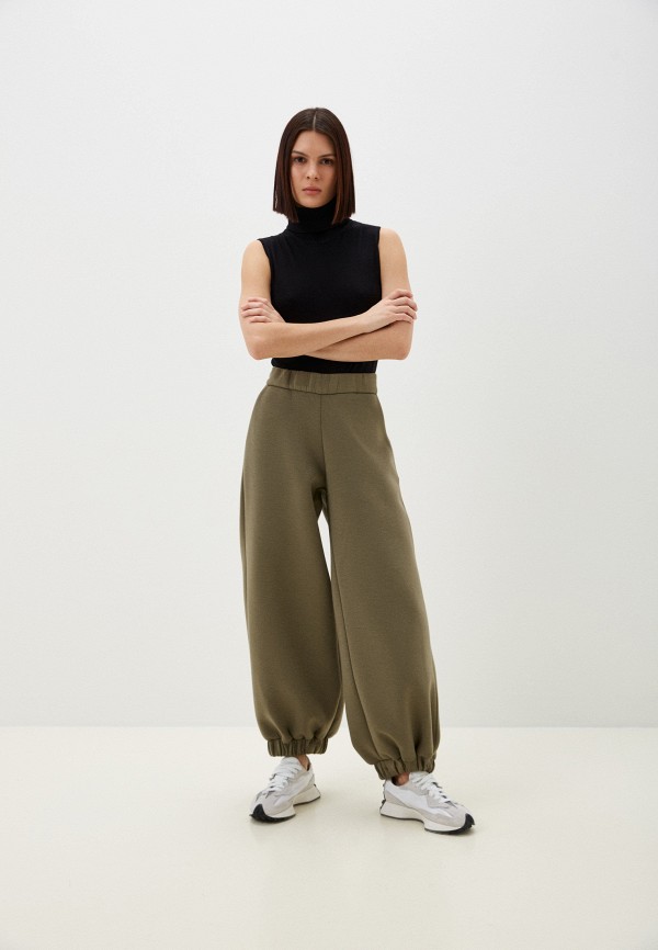 фото Брюки спортивные voluminous