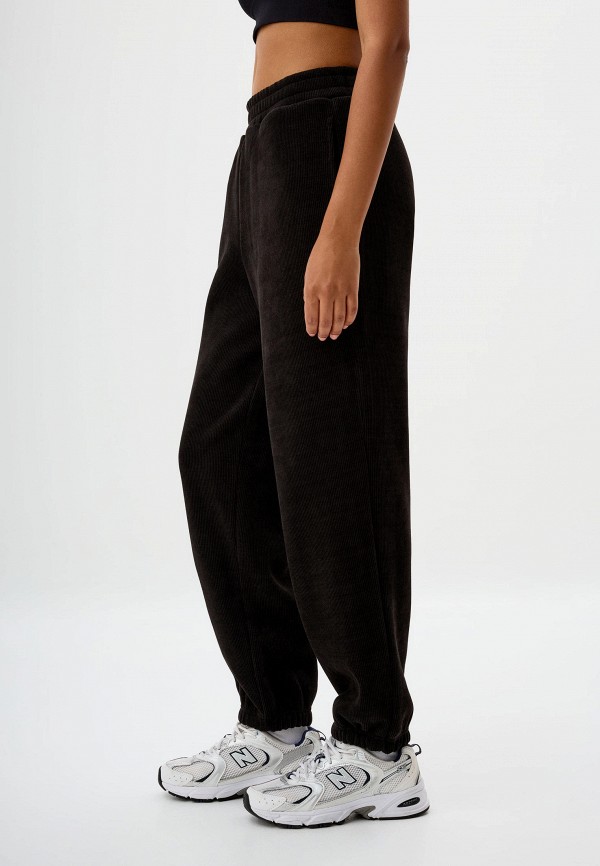 фото Брюки спортивные sela