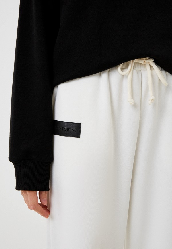 фото Брюки спортивные belevtseva