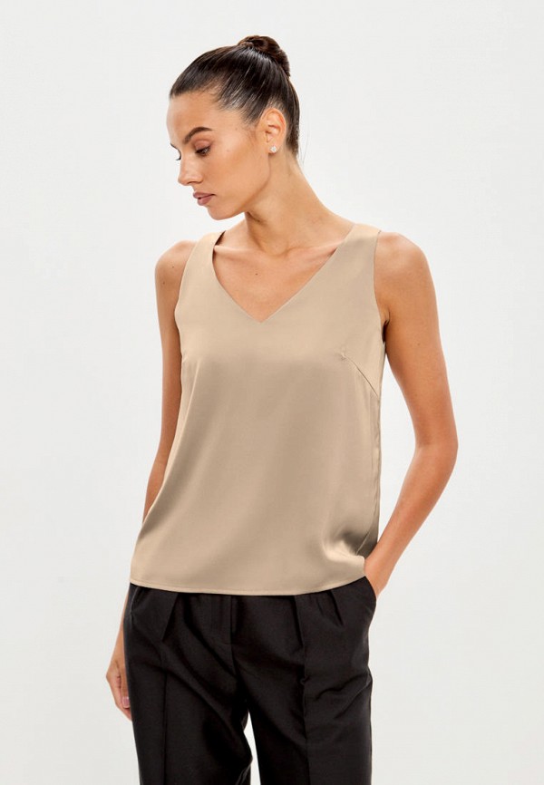 Топ Gabriel and Ester London