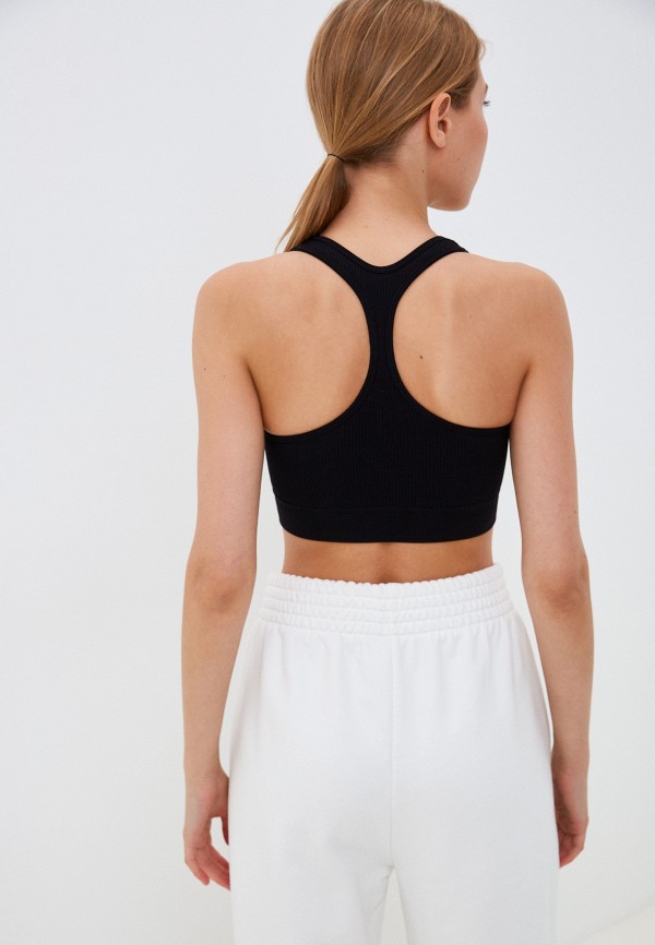 фото Топ спортивный figura