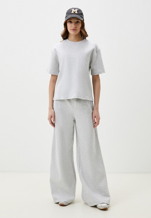 Костюм спортивный Mark Formelle 4499₽