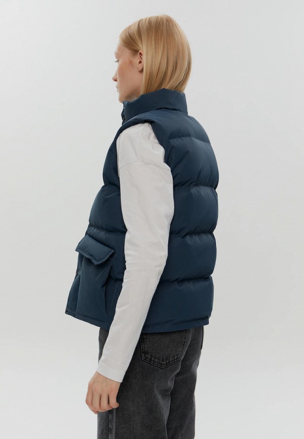 фото Жилет утепленный manera odevatca