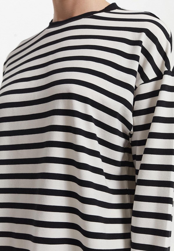 фото Лонгслив love republic