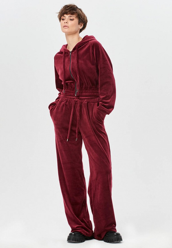 Костюм спортивный Jam8 15390₽