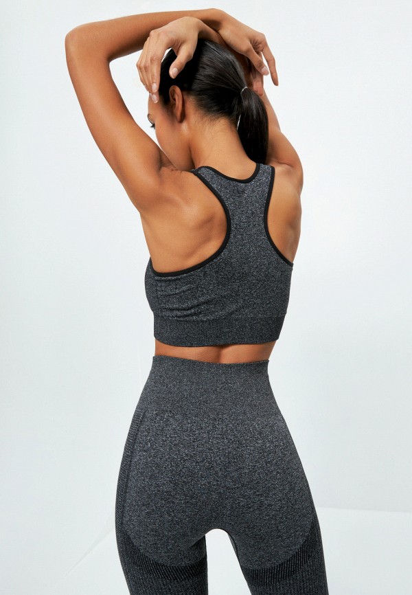 фото Топ спортивный zarina