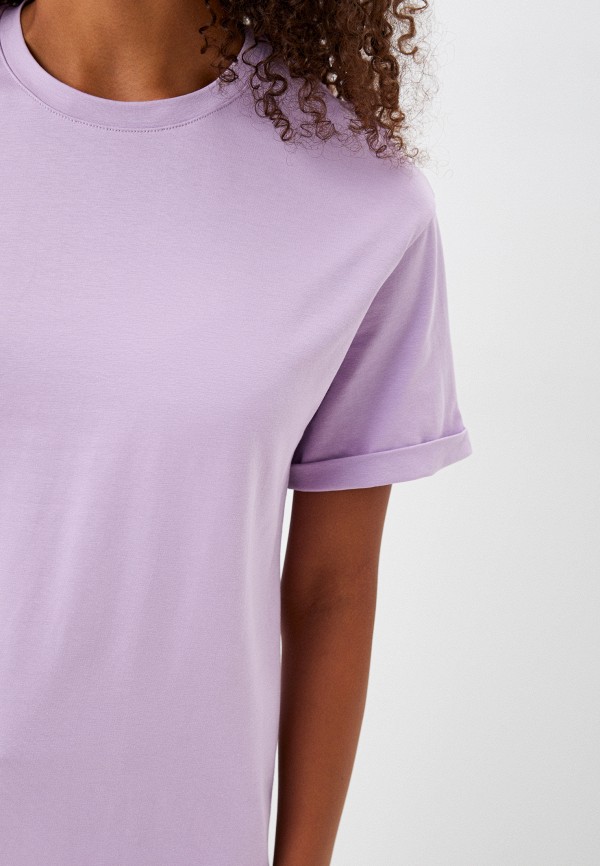 фото Футболка all we need