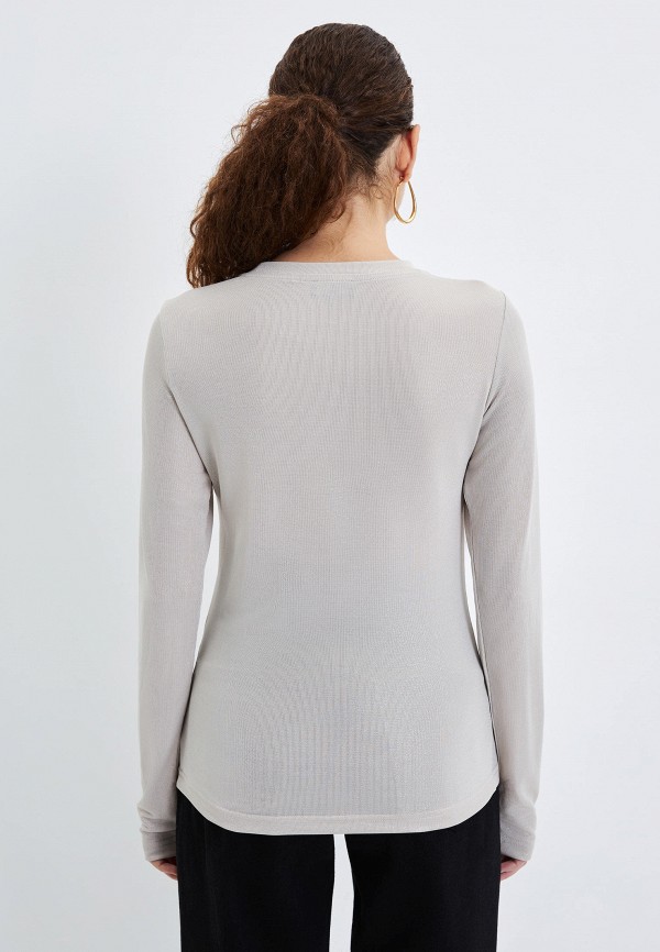 фото Лонгслив zarina