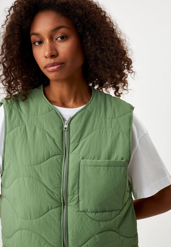 фото Жилет утепленный sela