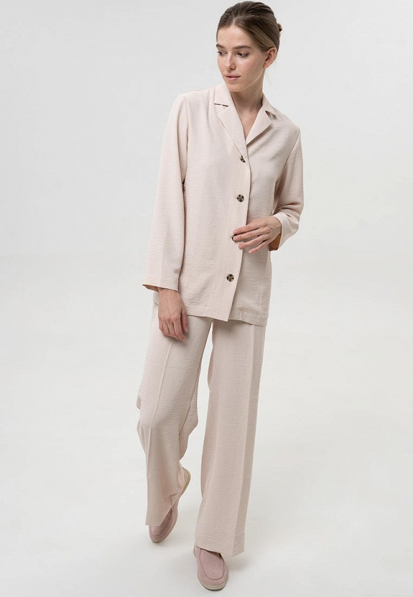 фото Костюм manera odevatca