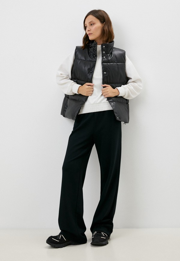 фото Жилет кожаный befree