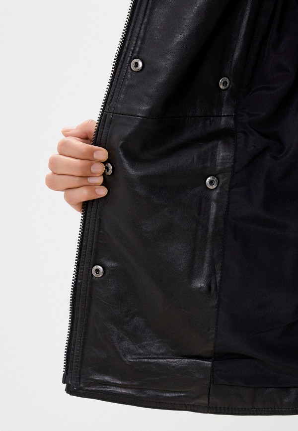 фото Куртка кожаная снежная королева