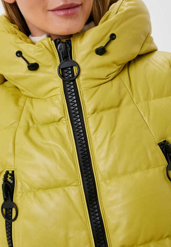 фото Куртка кожаная снежная королева