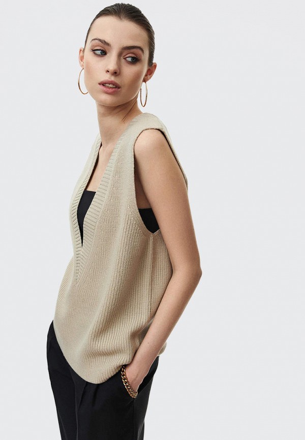 фото Жилет charuel