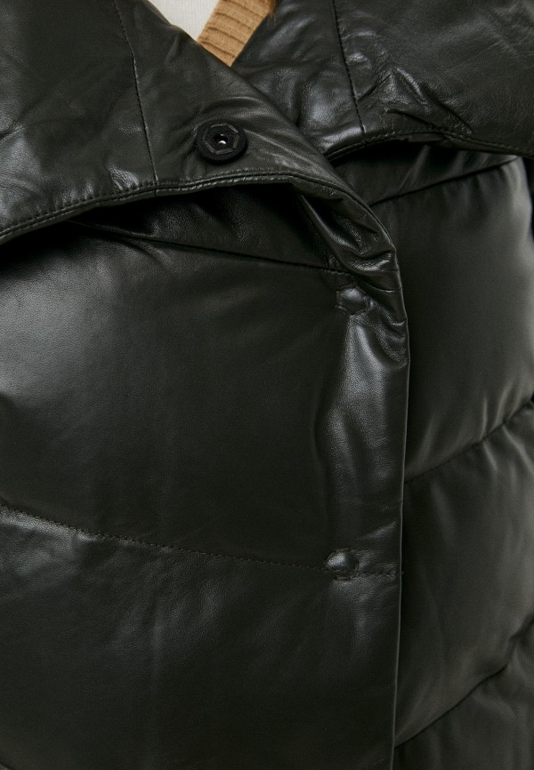 фото Куртка кожаная снежная королева