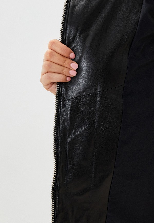 фото Куртка кожаная снежная королева