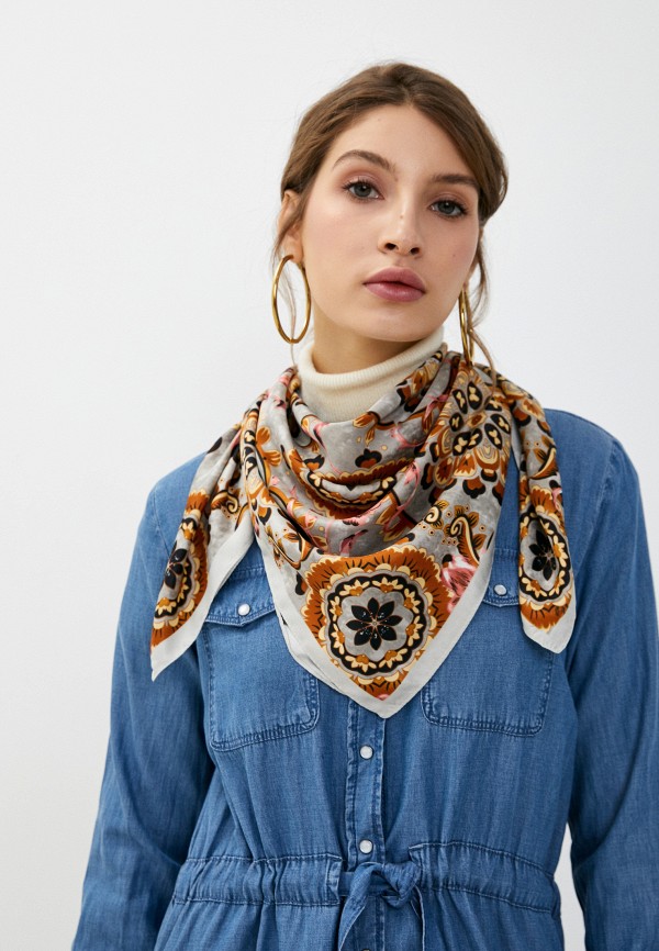 фото Платок bocciolo