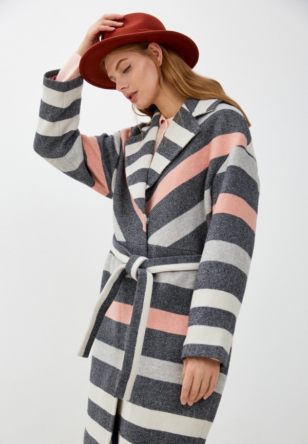 фото Пальто b.l.e.s.