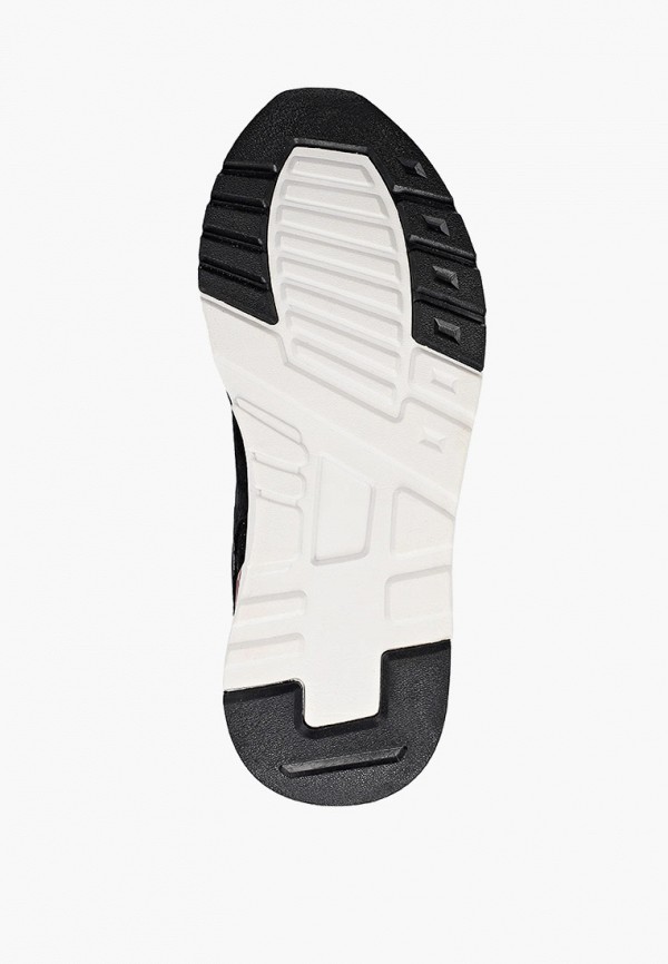 фото Кроссовки escan