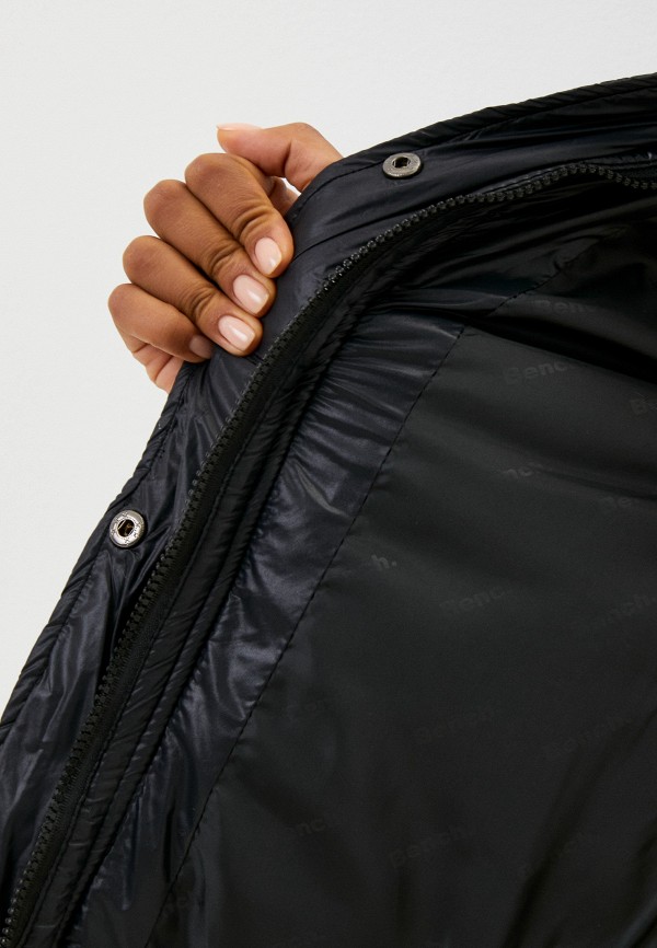 Куртка утепленная Bench цвет черный  Фото 4