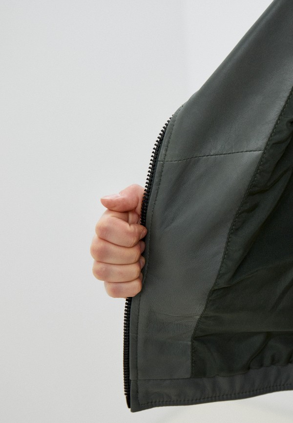 фото Куртка кожаная снежная королева