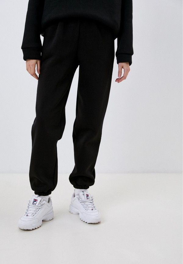 фото Костюм спортивный soyka